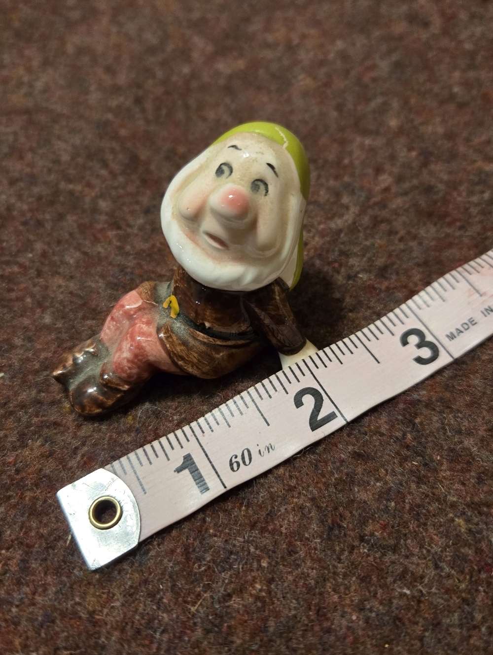 Sneezy Disney Japan Figurine Porcelain
